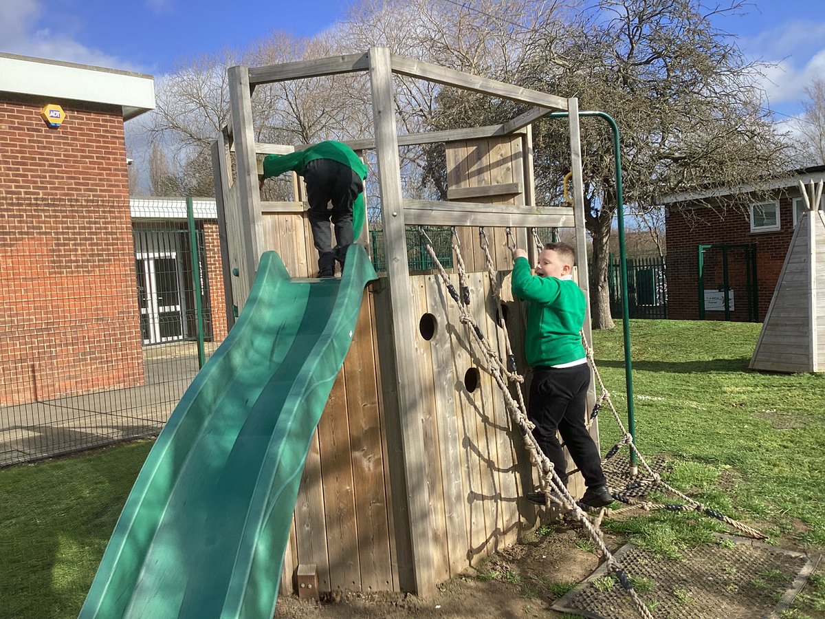 Caldicotes - Year 4 💚 tweet media