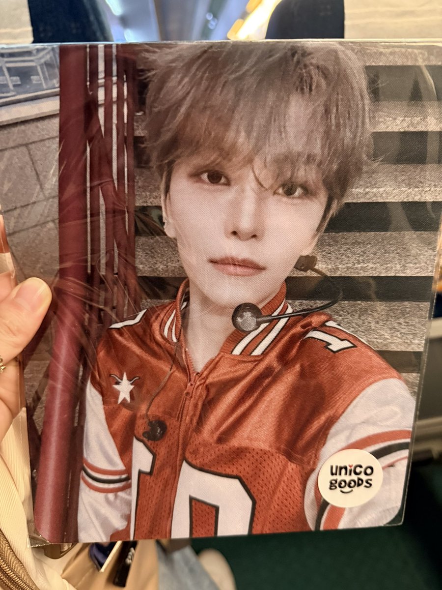 ppuppuppu851492's tweet photo. #씬롱이랑_같이_생선먹자
#YumWithXinlong https://t.co/veCOmApDob