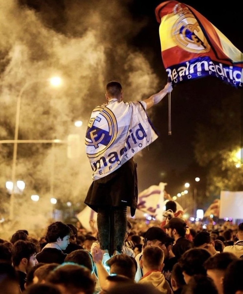 (fan) REAL MADRID FANS 🤍 tweet media