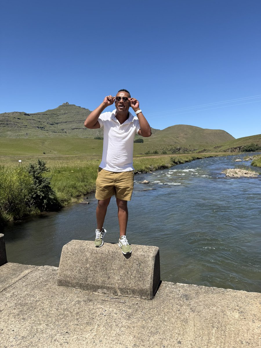 SimphiweMthala3 tweet picture