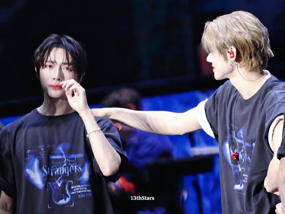 Be my light💫 tweet media