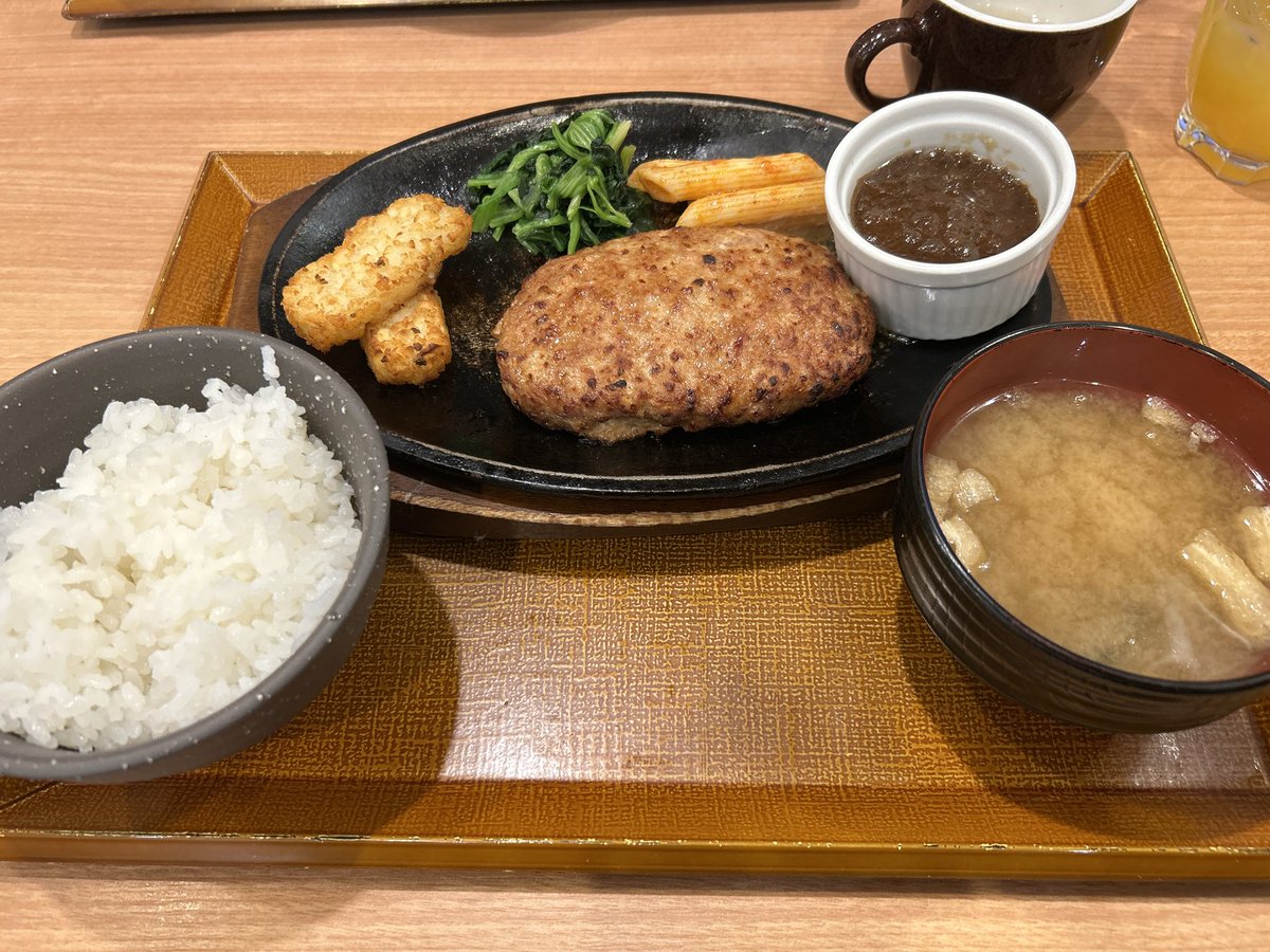 Marth_lunch's tweet photo. みんな、見ていてくれ https://t.co/hErQ9Es1Oe
