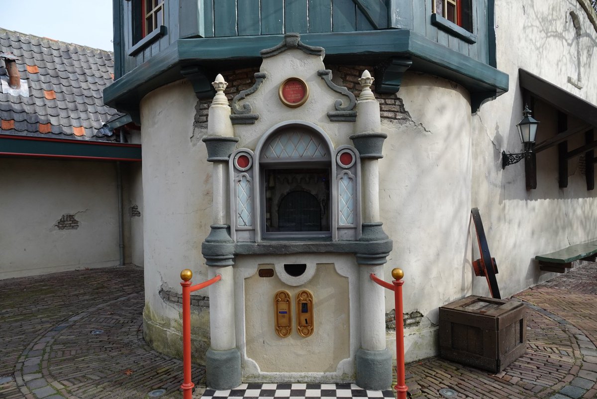 Bij smitje kan je nu wel met de pin betalen. #Efteling #Themepark