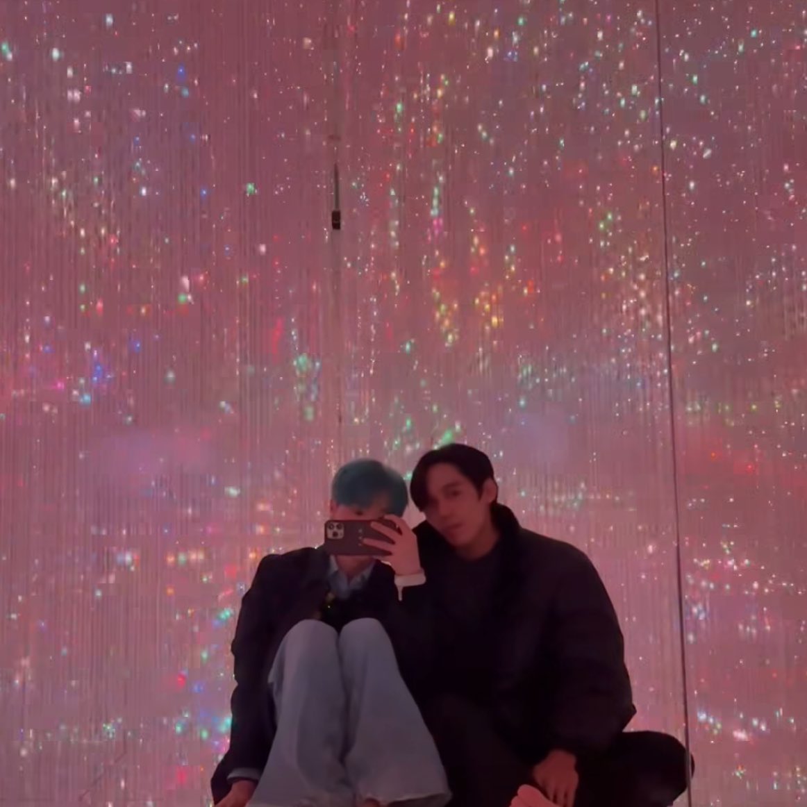 qqwzr_'s tweet image. เหมาะสมนะคะ ลองชอบกันดูไหม ? 

#เงินโอ๊ต #ngernoat