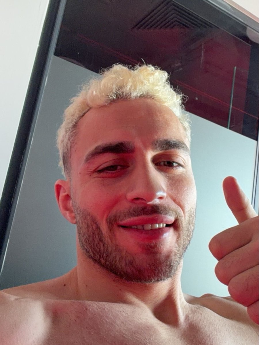 Barış Alper Yılmaz Bay狮吼亮相