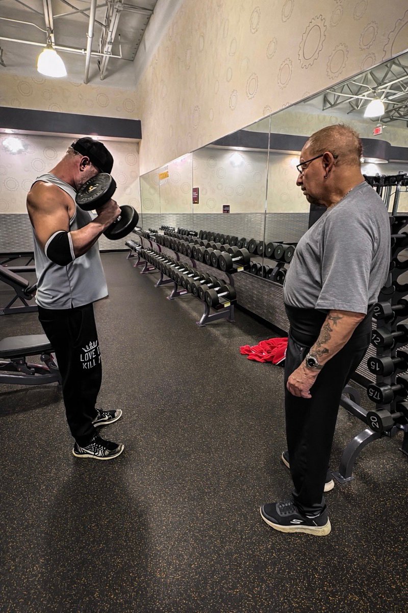 Bushwhacker Luke tweet media