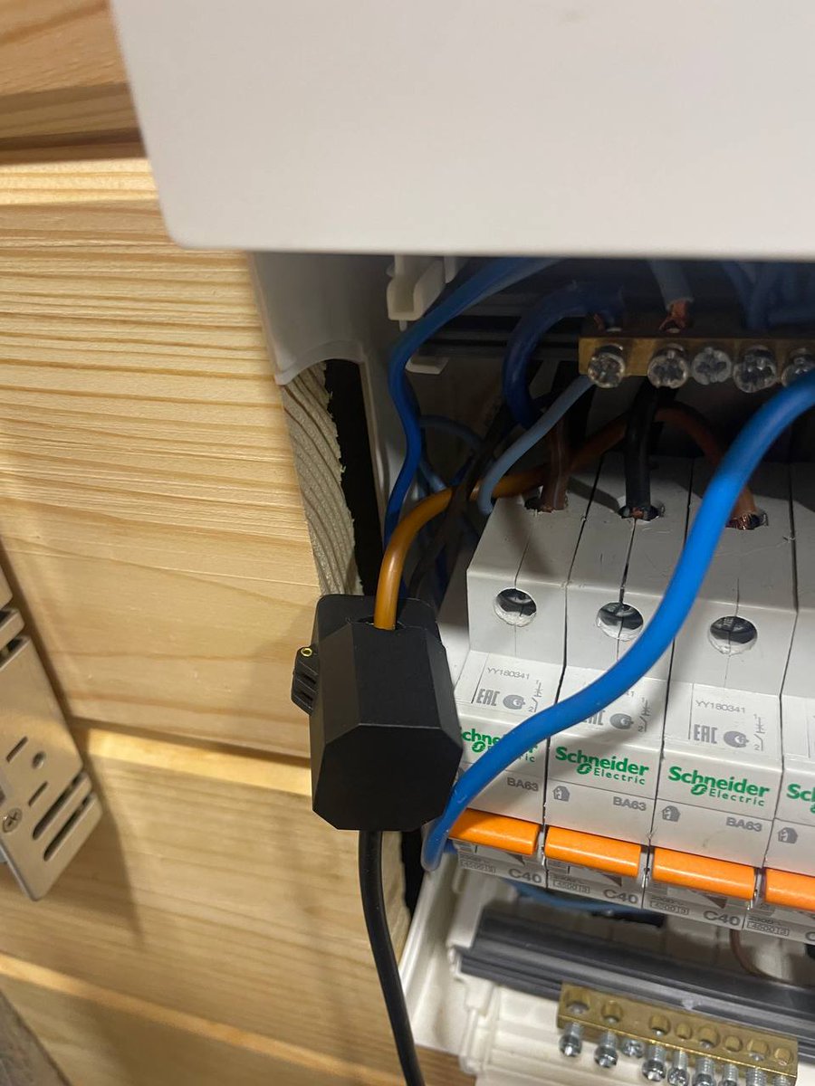 gen_ukraine's tweet photo. Setting up the first 5 smart meters in our ecovillages.
Our community solar stations are now being connected to tokenized energy generation on the @arkreen_network platform β turning real solar production into on-chain verified data.
Small decentralized stations β shared climate infrastructure.
@Octant Climate round Epoch 7 @localismfund
#Arkreen #SolarEnergy #Tokenization #ReFi #GENUkraine
