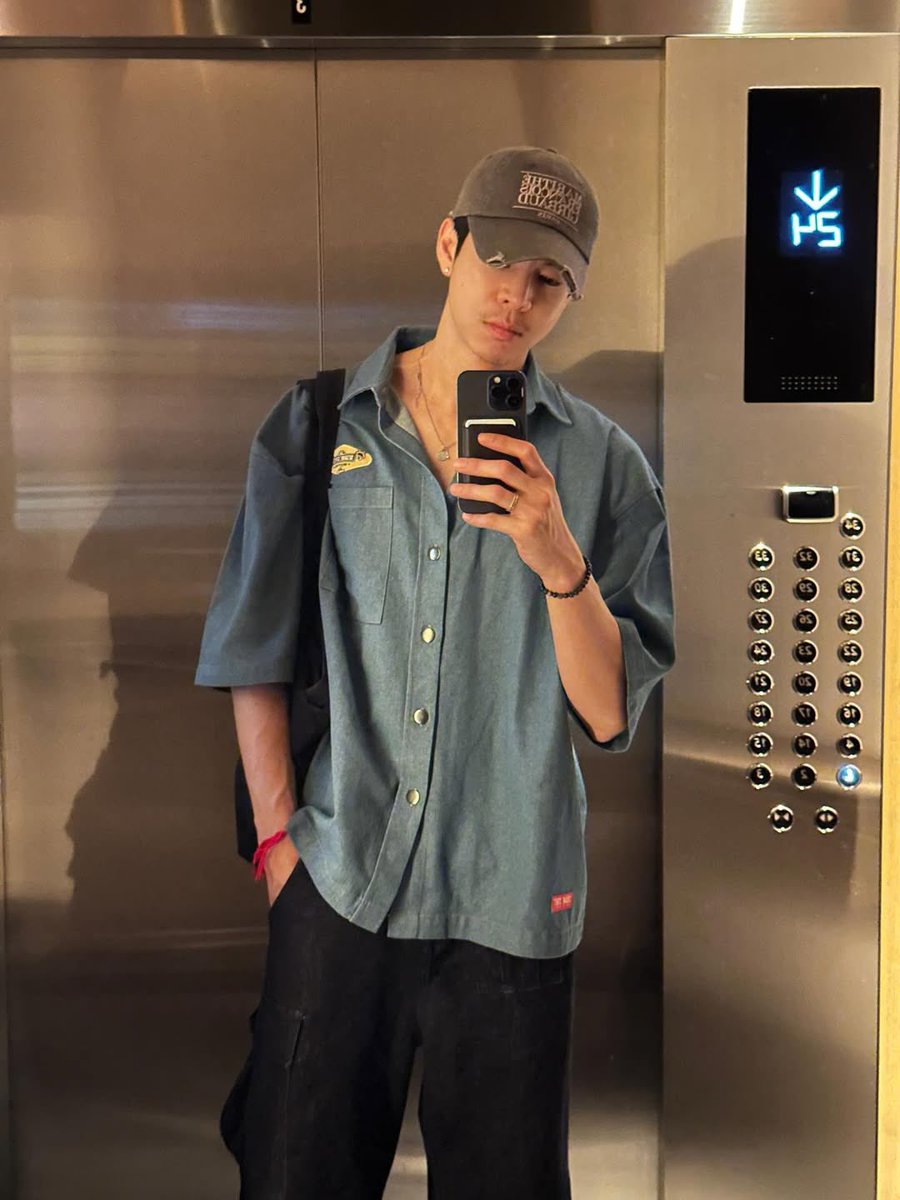 JobjaabOfficial's tweet photo. [260311] 
IG yosatorn_job update : 

1
@JobbyNoo #JobYosatorn
#NooJobby #หนูจ๊อบบี้ https://t.co/HzSBPKtW4K
