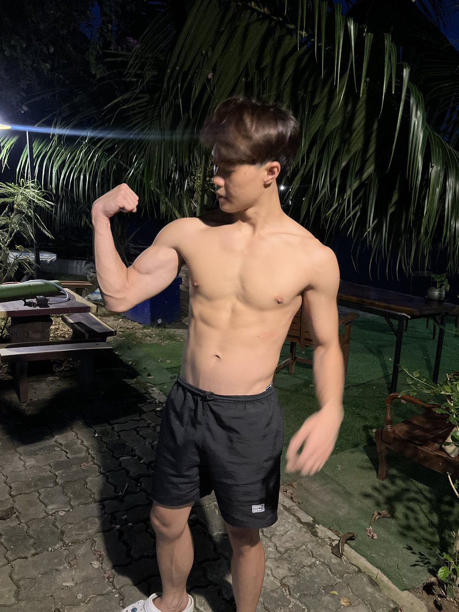 sirisakz tweet media