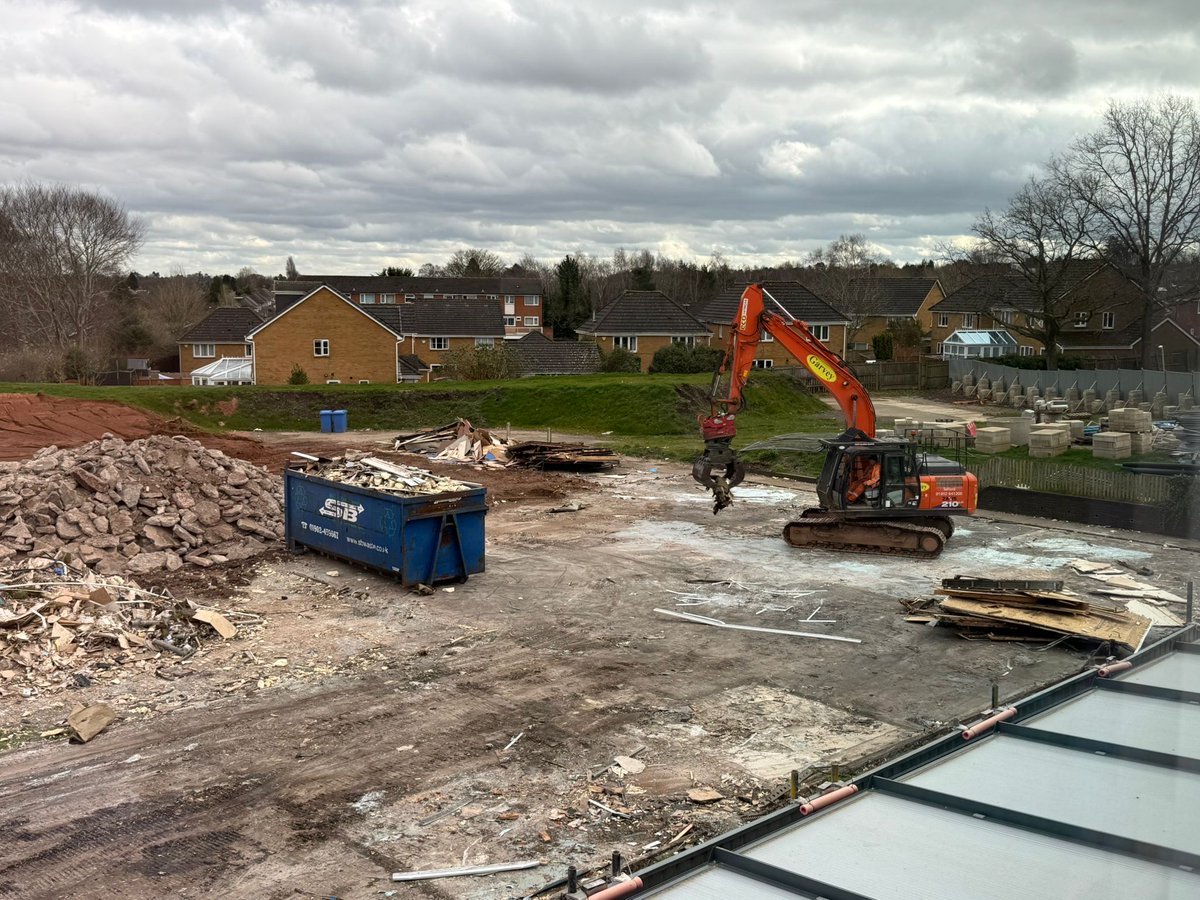 New Oscott Primary tweet media