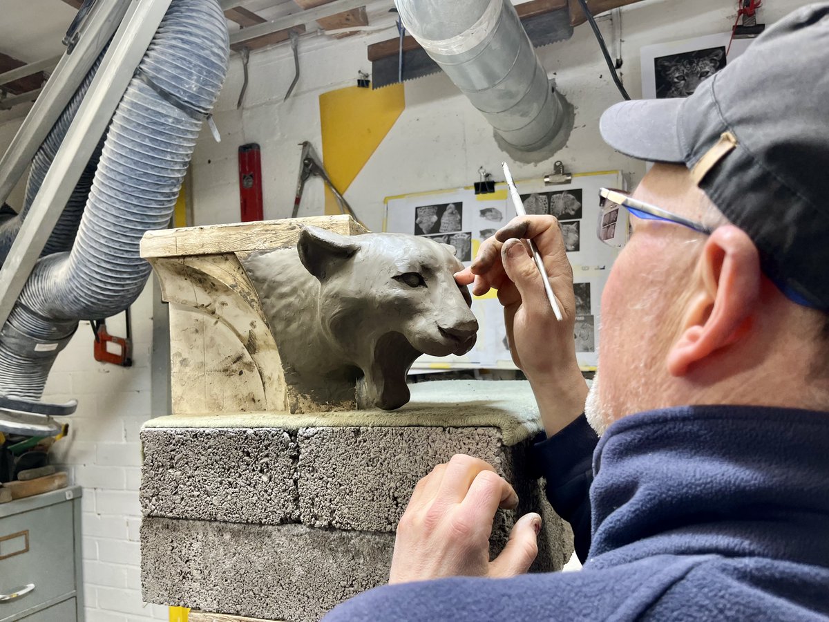 Exeter Cathedral tweet media