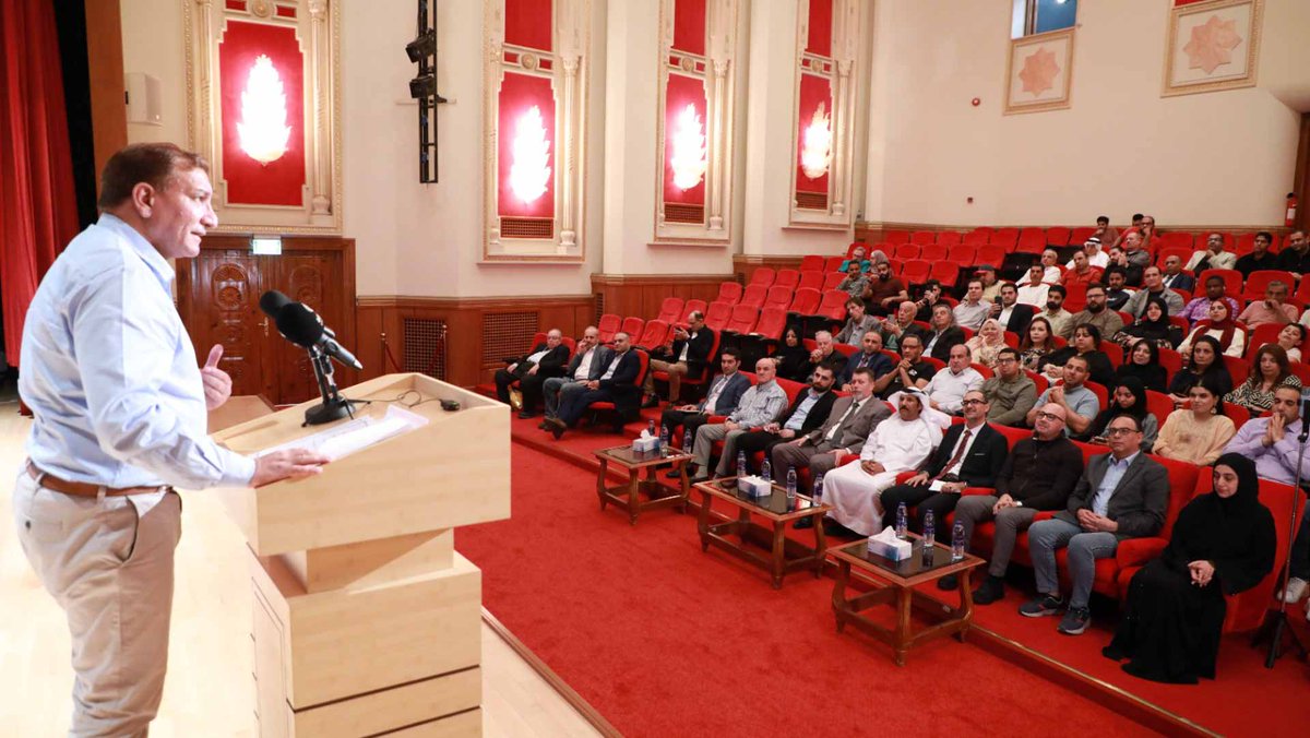 EmiratesNews's tweet photo. Sharjah Poetry House celebrates World Poetry Day https://t.co/KF8erLv3AO https://t.co/sUeFf1bL6Q