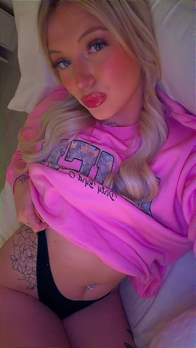 lexi 🍒 tweet media