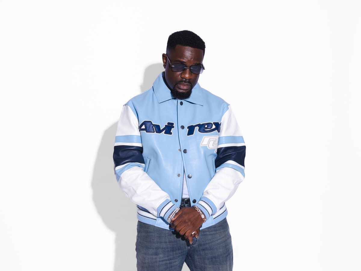 sarkodie's tweet photo. Time with @AppleMusic https://t.co/2R4BnqD2uR