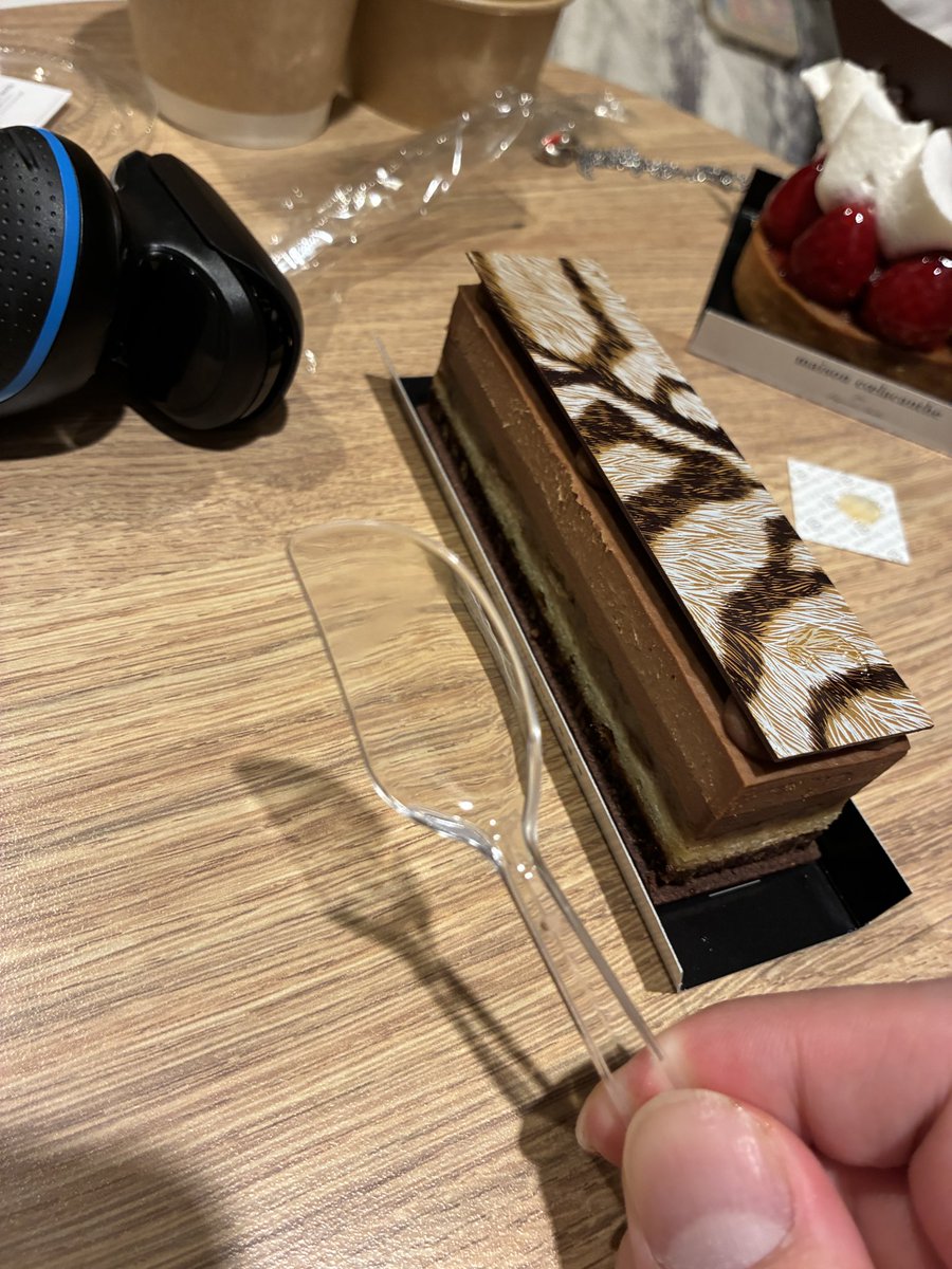 nandechanbara's tweet photo. 右利き用スプーンクソムカつく

22歳なりました https://t.co/1XvbbGBD1K