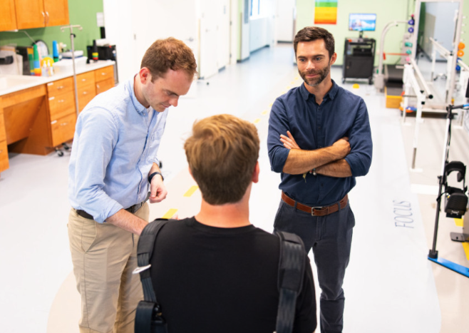 brownengin's tweet photo. New results from a Borton Lab clinical trial show progress in restoring two-way communication across a damaged site of the spinal cord. https://t.co/bREc5PoYp6 https://t.co/gYU5JslyVn