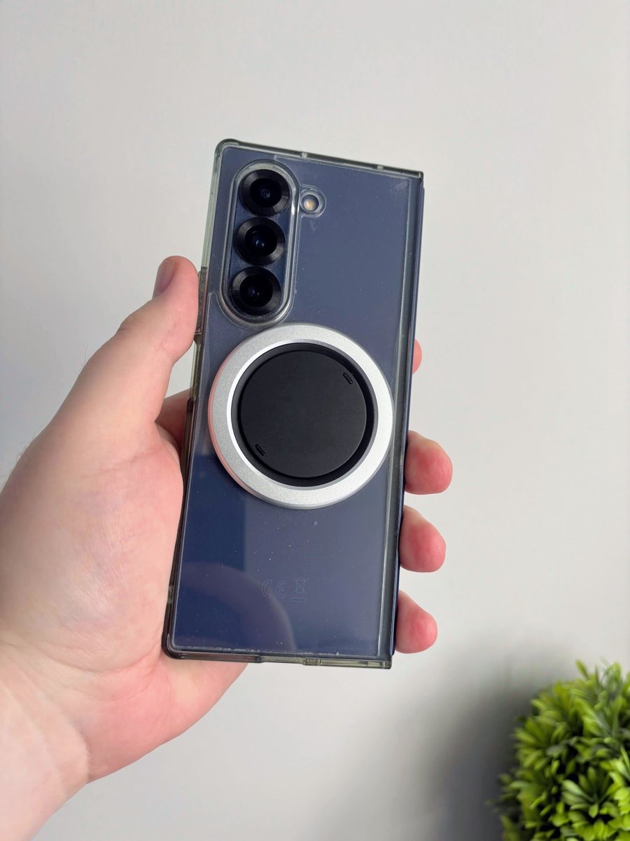 Roland Udvarlaki tweet media