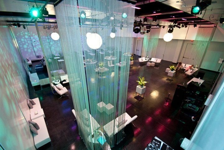 MEETLV's tweet image. From high impact product launches to immersive brand activations, MEET Las Vegas is designed for creators who think big. Multilevel spaces, advanced A/V, and a clean, modern aesthetic let your ideas take center stage.
hubs.li/Q046m8D60 
#eventprofs #eventdesign #VegasVenue