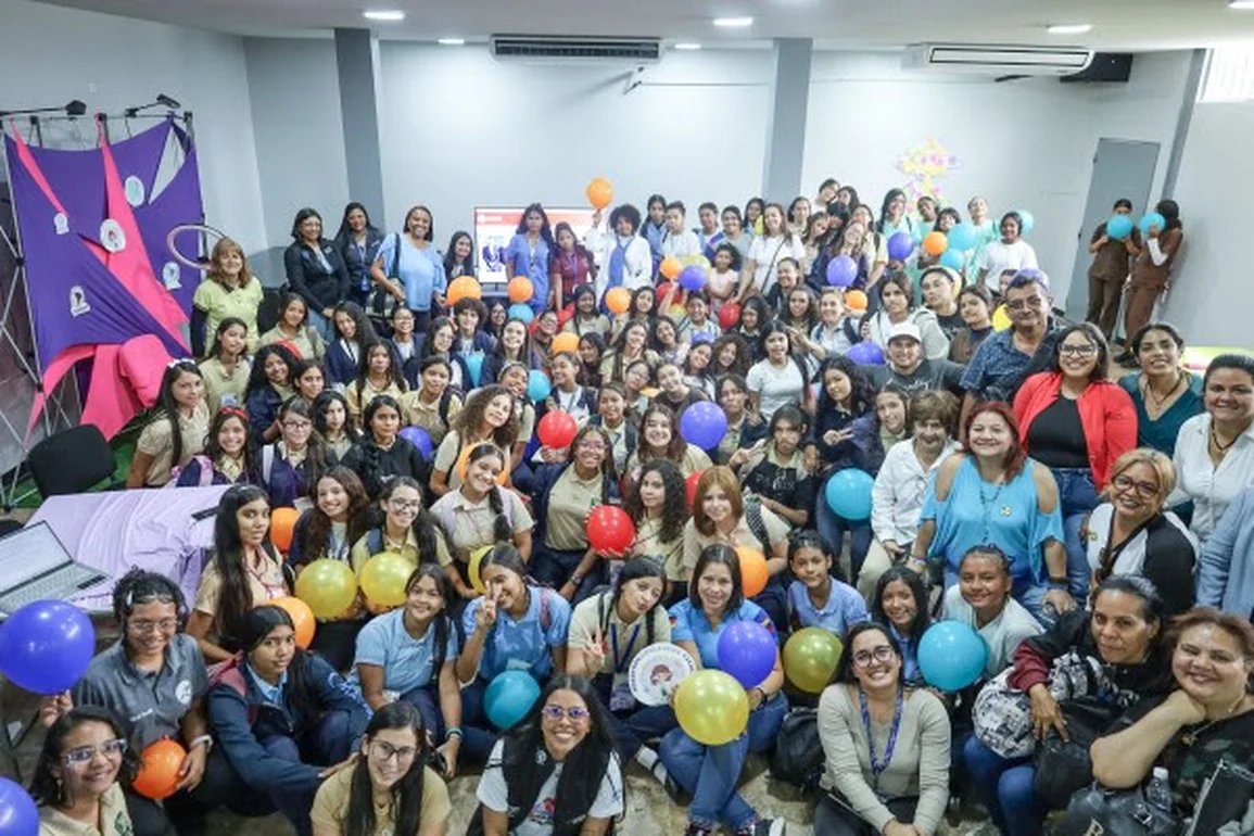 La Inventadera tweet media