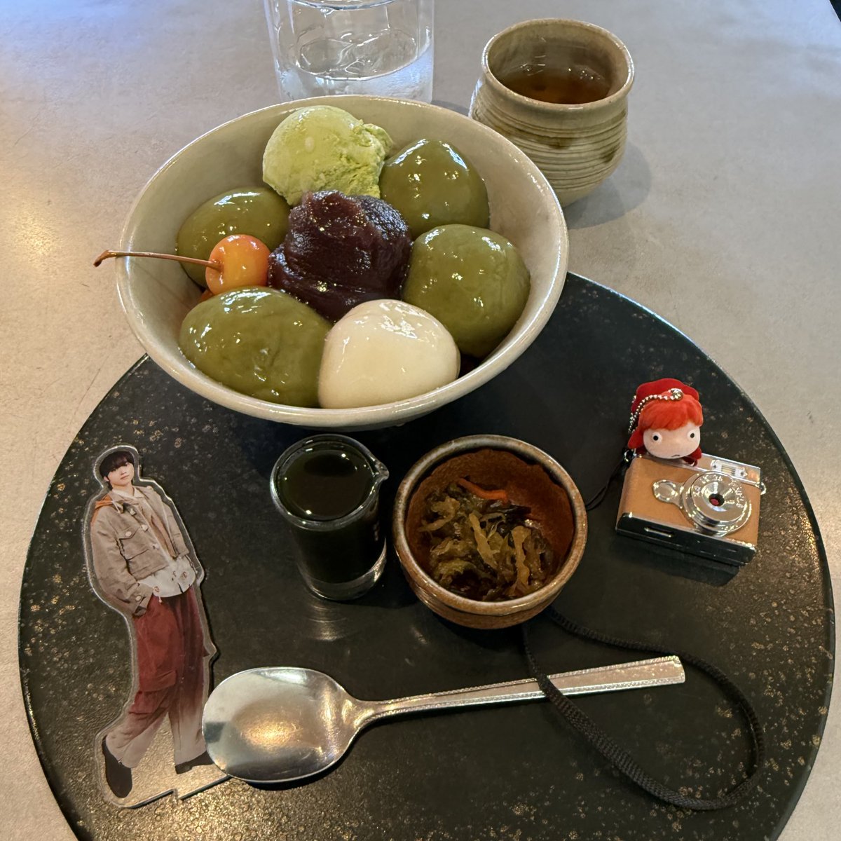 るるん tweet media