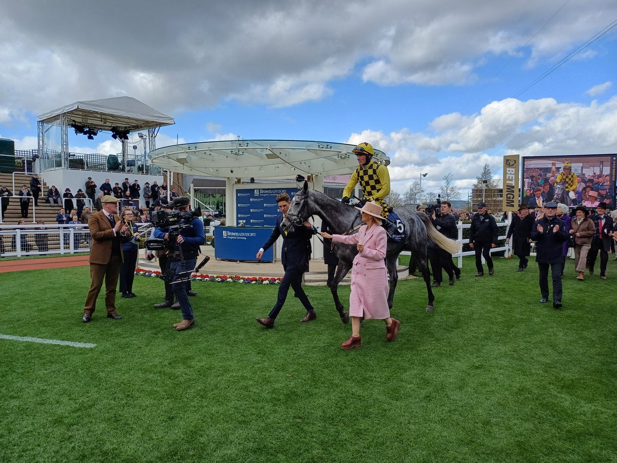 Nick Robson tweet media