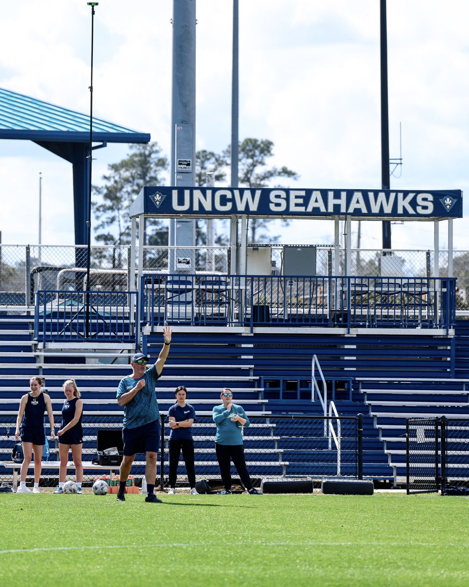 UNCWSoccer's tweet photo. workin’ ⚡️

#SeahawkSoccer https://t.co/wDnY61vGAZ