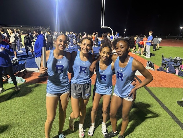 RockvaleTf's tweet photo. 🚨New School Record 🚨
Girls 4 x 400
#FAMILY
🚀⬆️ https://t.co/KBp4m81RPg