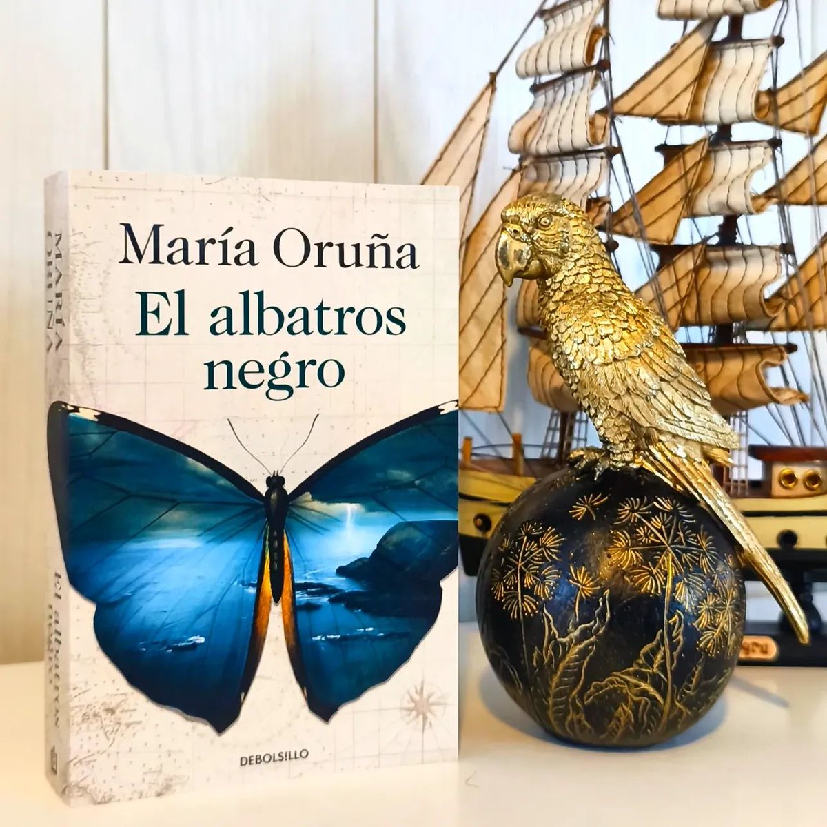 María Oruña tweet media