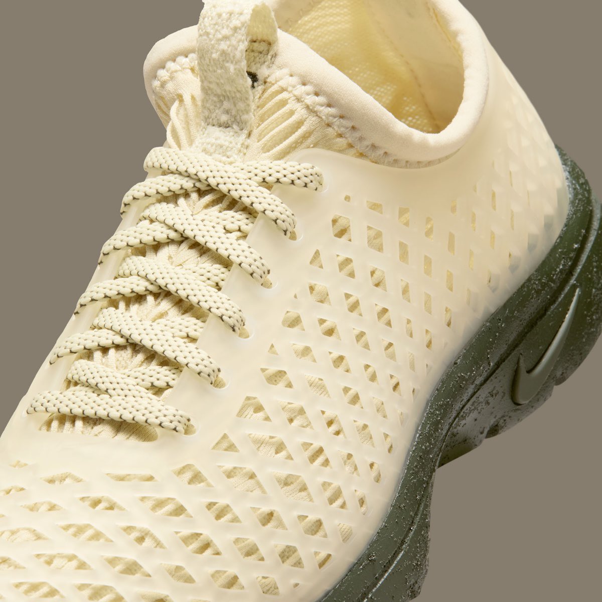 sneaker bar detroit release date