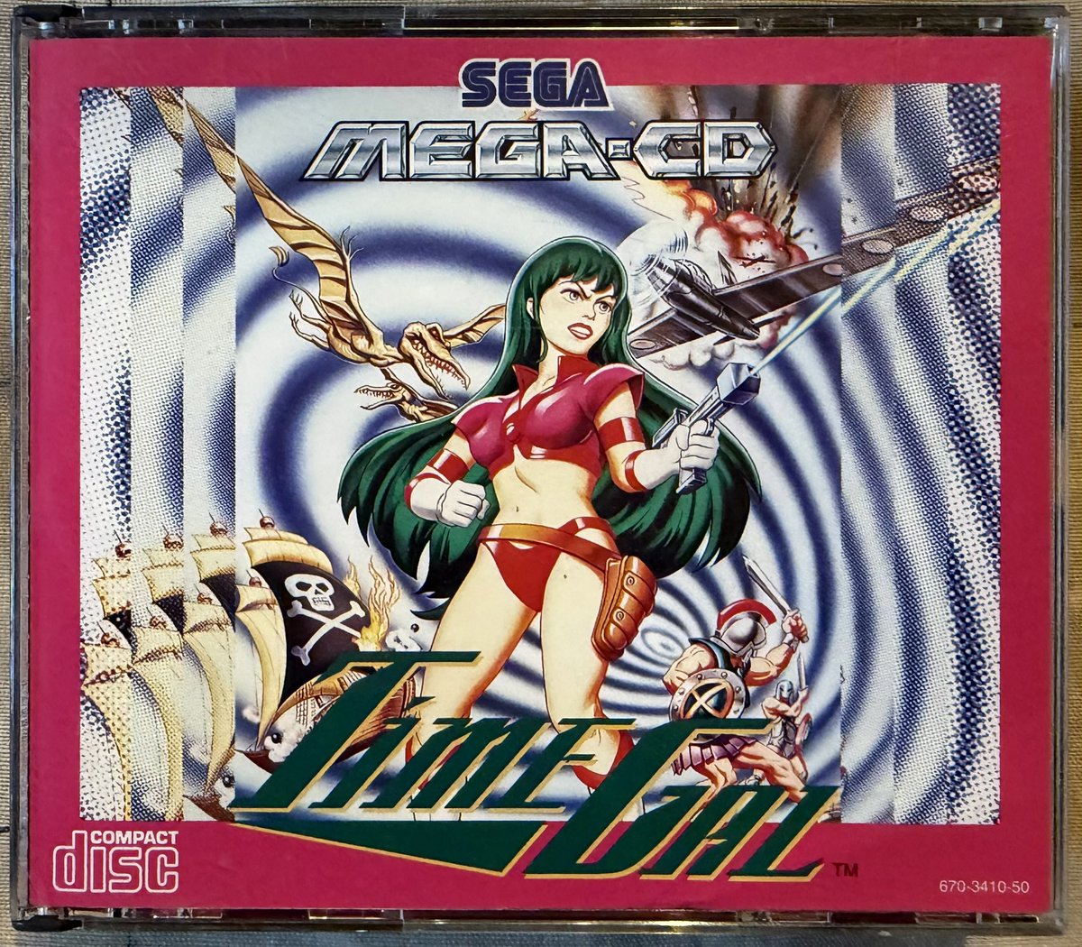 Ophilippos1's tweet photo. #RetroGaming Ophil de ma collec #Sega #MegaCD qui grandit😉Bienvenue à #TimeGal (1992, #Taito #RenovationProducts #WolfTeam)
📀Arcade FMV
🗣️Adapté de la version #Arcade sortie en 1985 sur board #LaserDisc surfant sur la vague impulsée par #DragonsLair, la version MegaCD présente une palette de couleurs bien plus réduite affectant la netteté de l’image, mais l’expérience est là🤩 on incarne Reika jolie jeune scientifique qui traverse les périodes temporelles pour arrêter Luda qui veut contrôler l’histoire avec sa machine à voyager dans le temps 🧐😉
⭐️Hype : 🔥🔥🔥❌❌
sinon go chez @Arunotaku https://t.co/NnNRRw9vF4 kif assuré👍👍