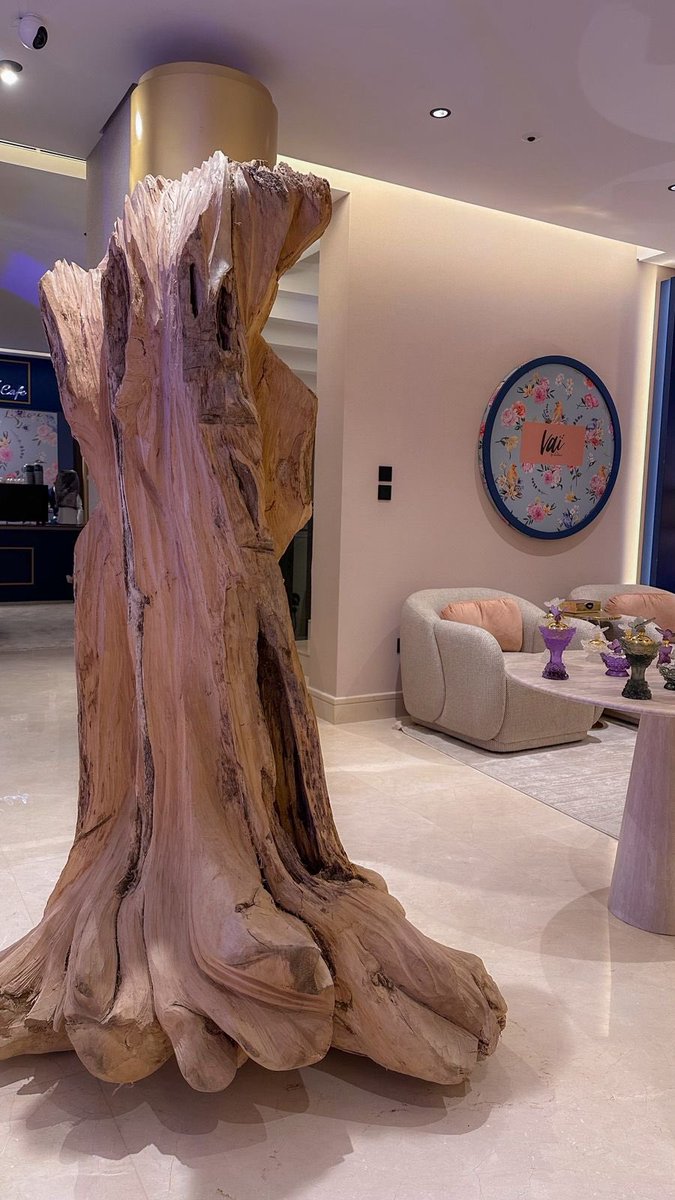 L'Odore | لودوريه tweet media