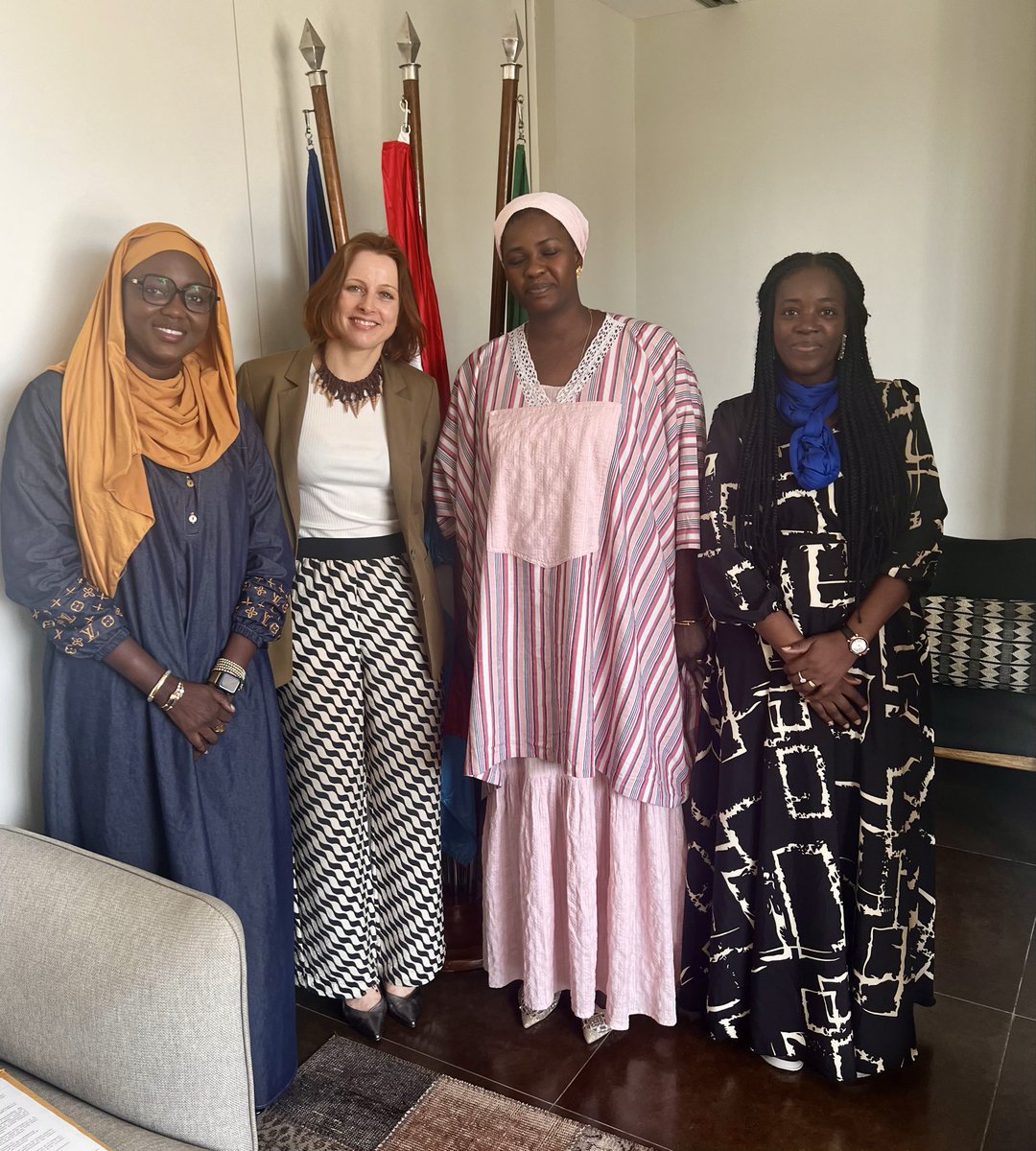 Ambassade du Luxembourg à Dakar🇱🇺🇸🇳 tweet media