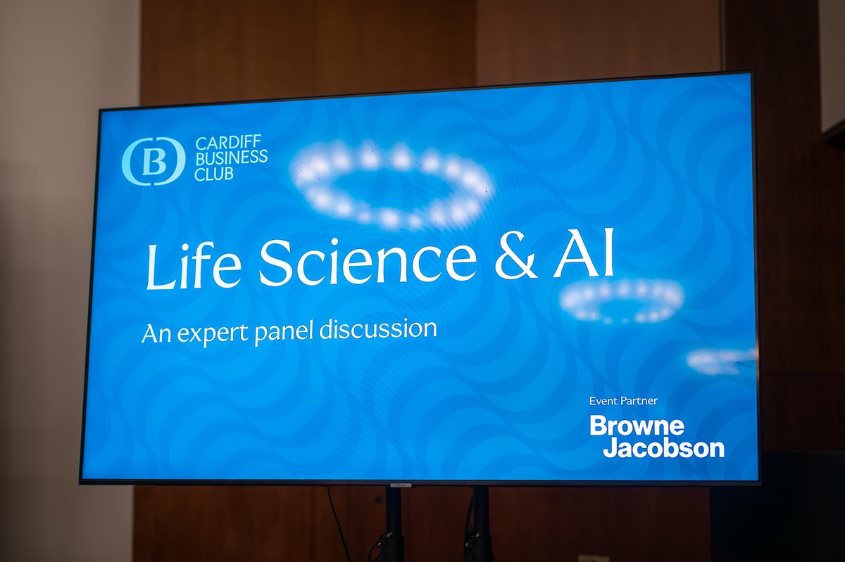 Adrian Robson tweet media