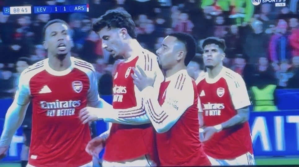 Piers Morgan tweet media