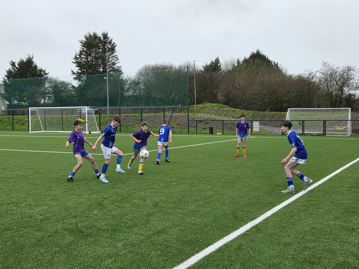 Coláiste Ghobnatan tweet media