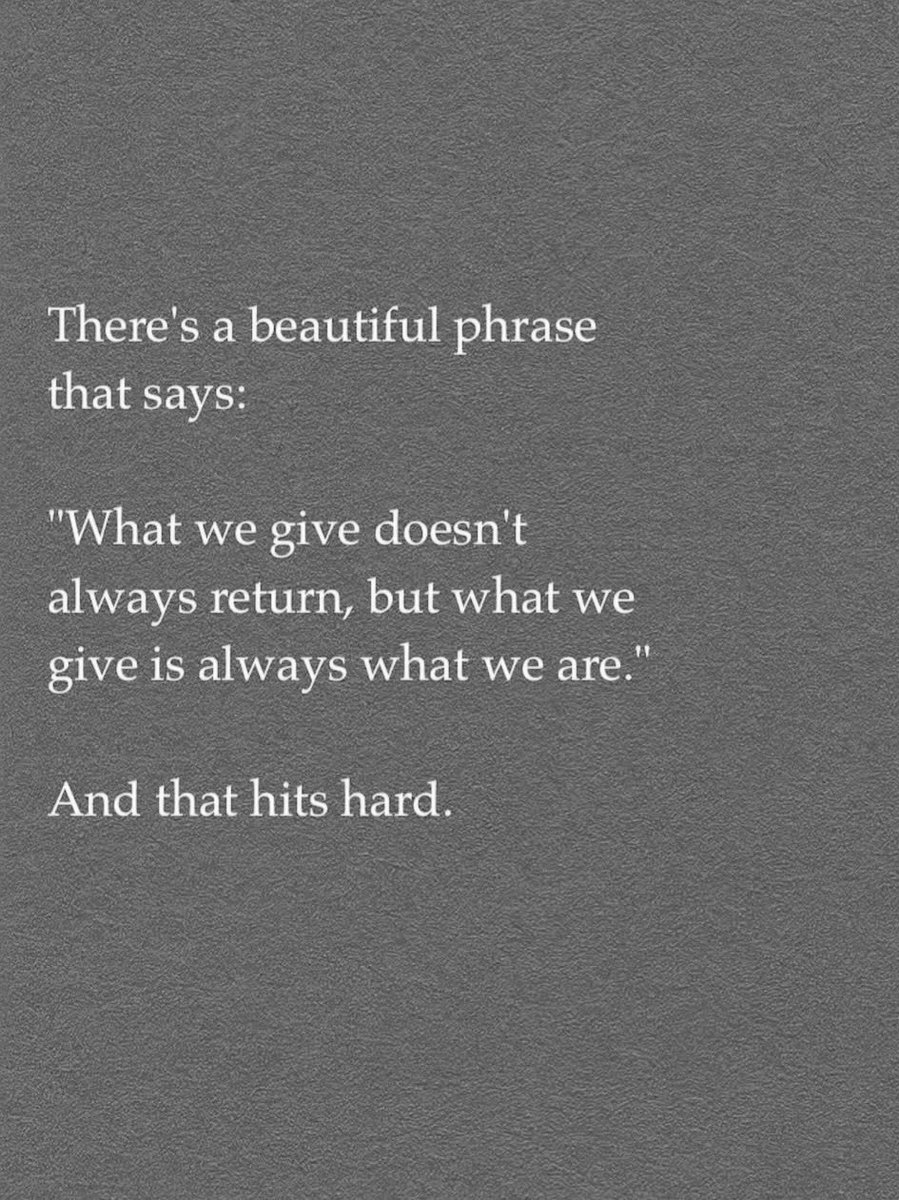 Kylie Riordan tweet media