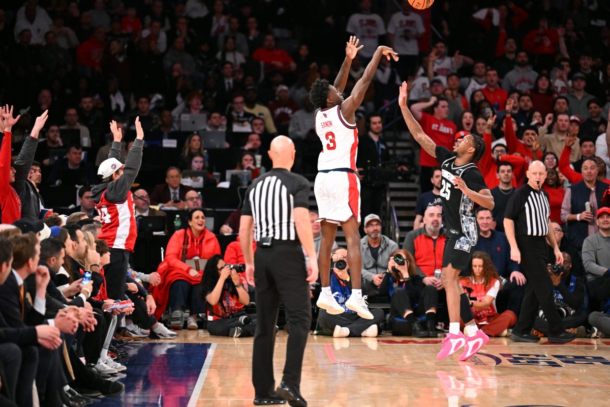 St. John's University tweet media