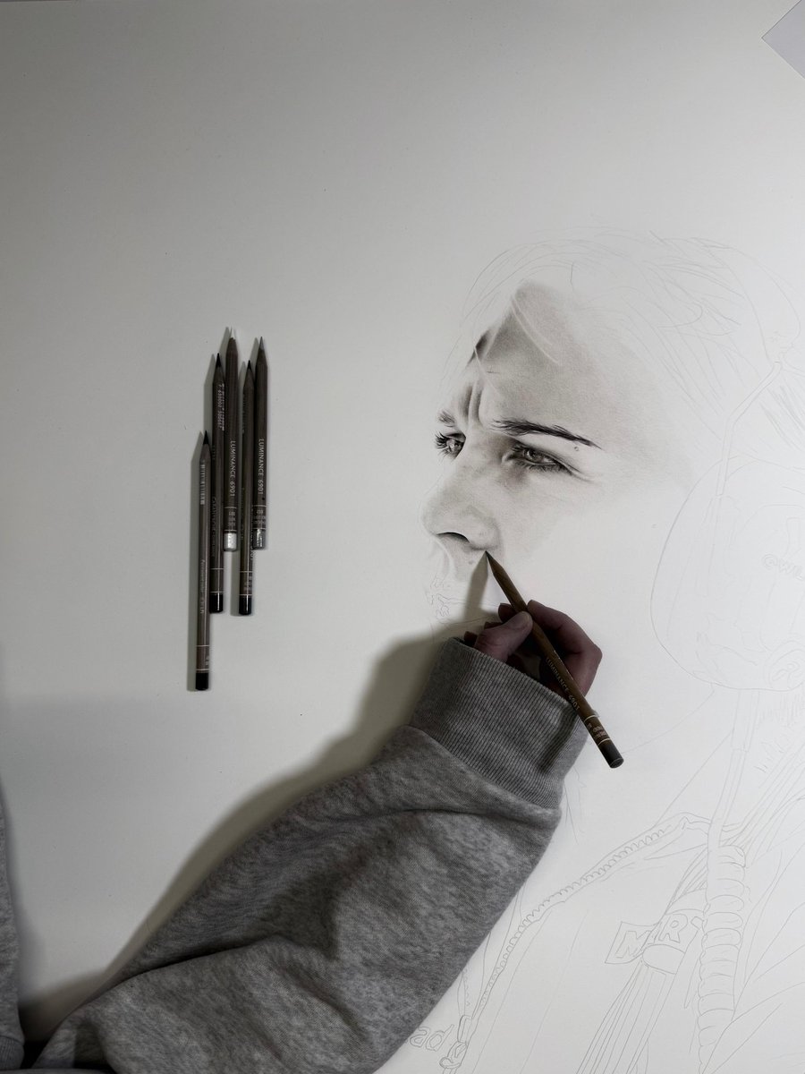 Emma Capener tweet media