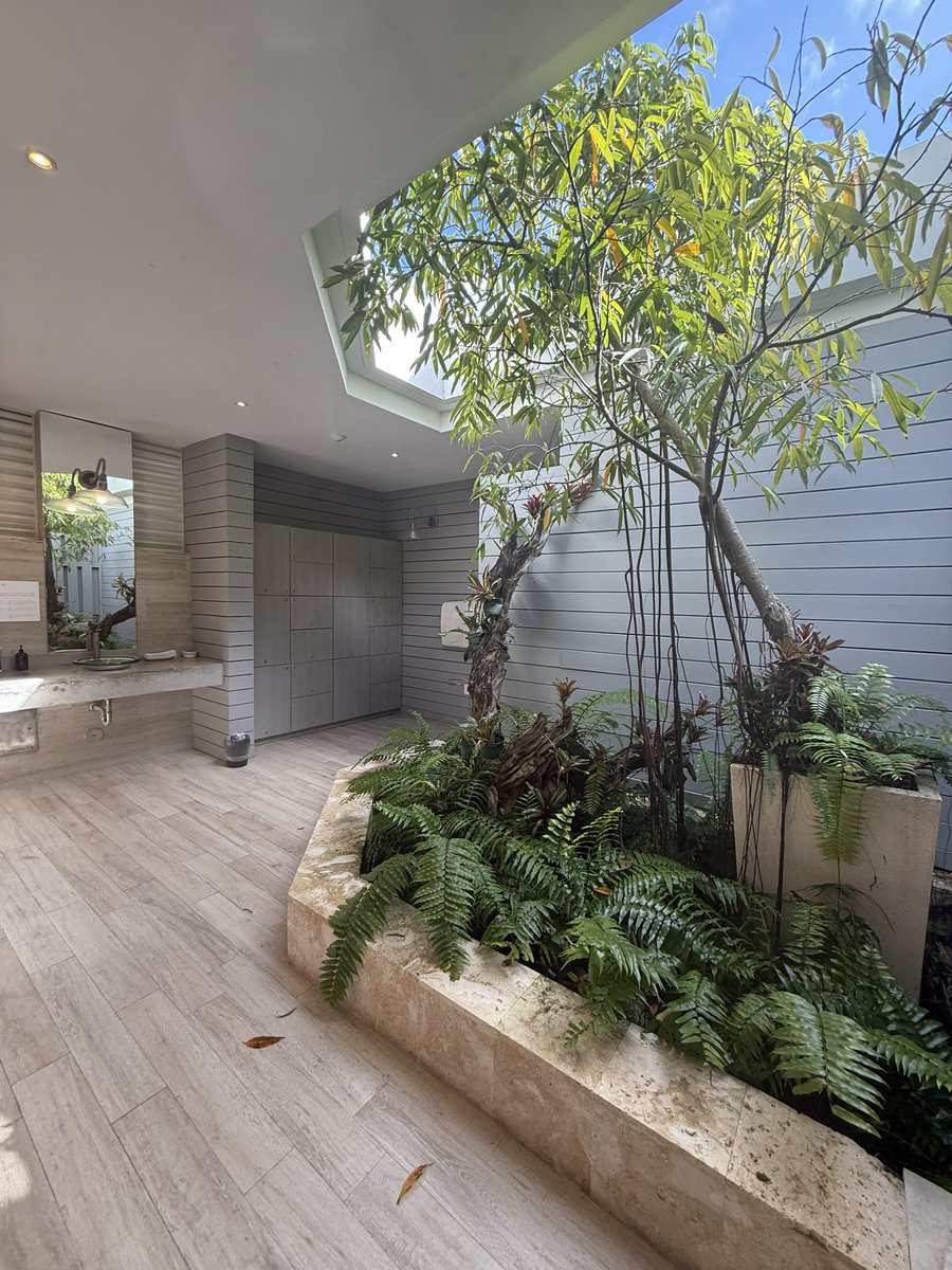 Johnny Napalm tweet media