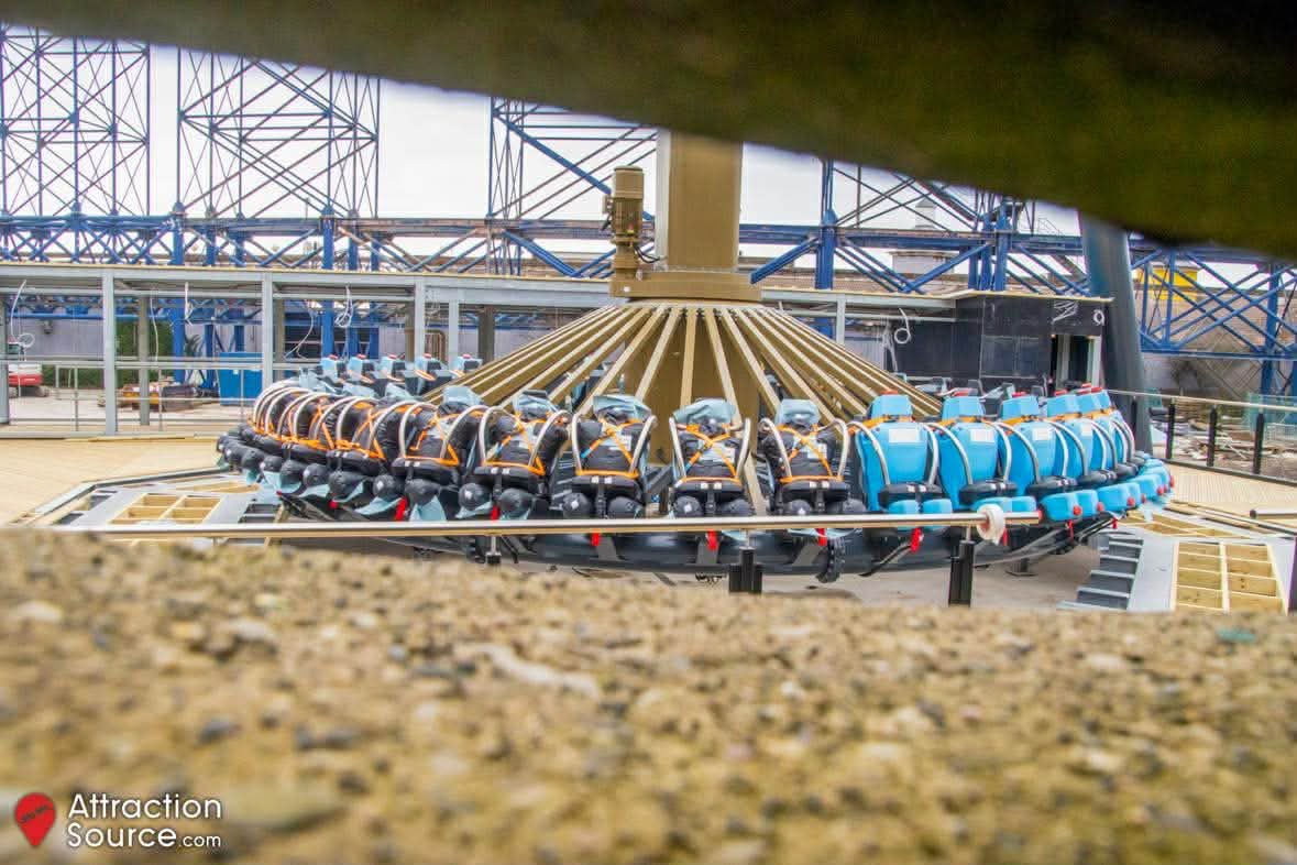 Attraction Source tweet media