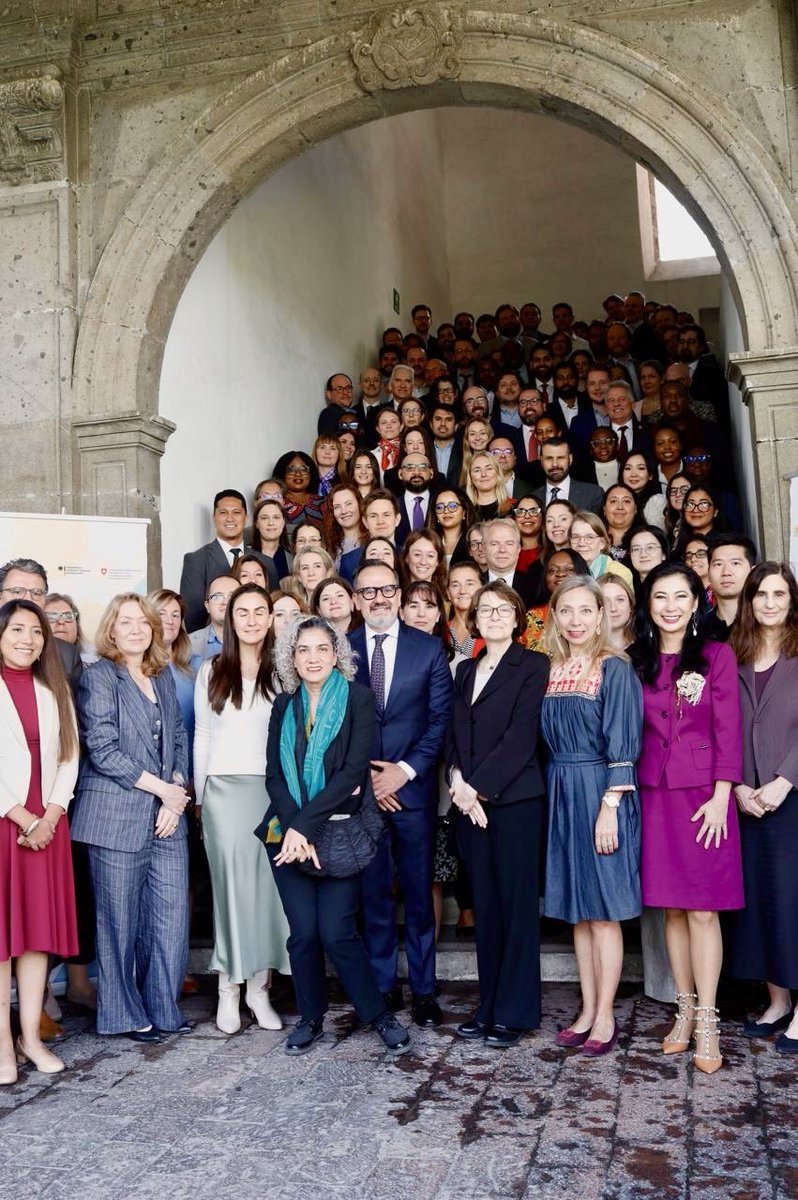 ENRIQUE OCHOA tweet media