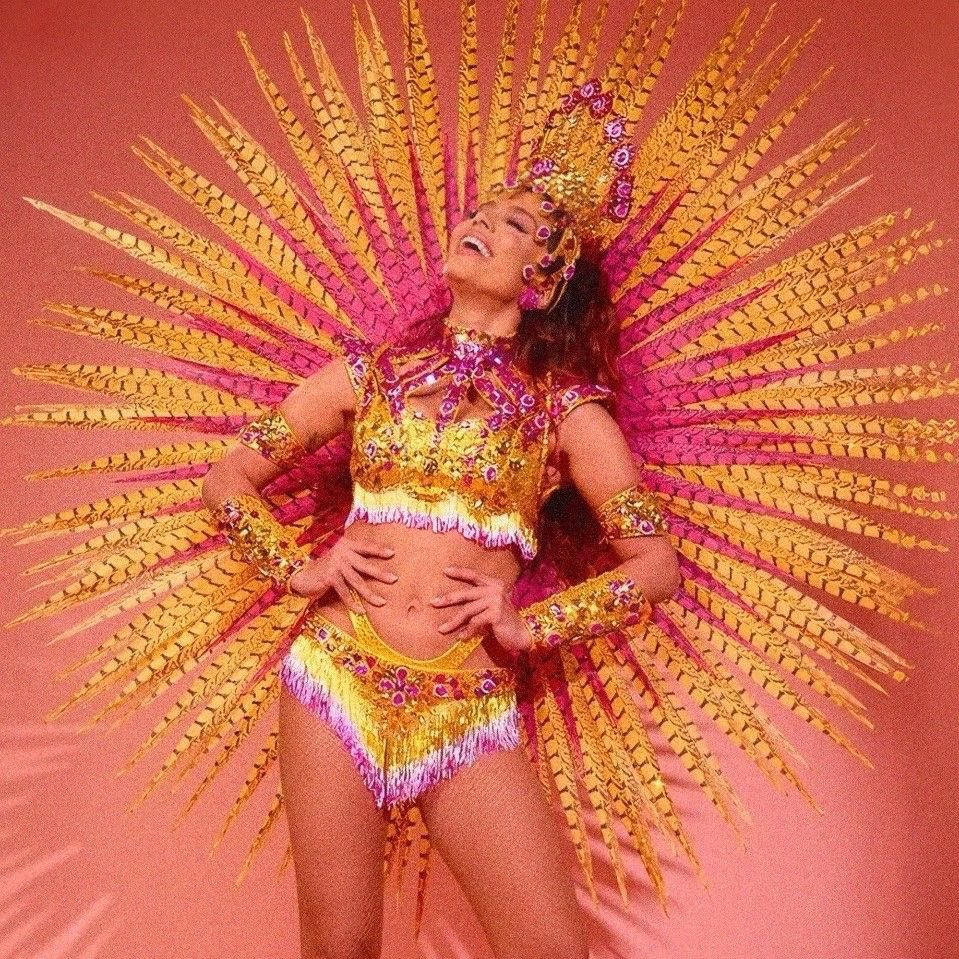 UpdateCharts tweet media