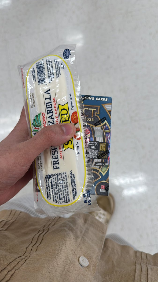 tarvs_collection tweet media