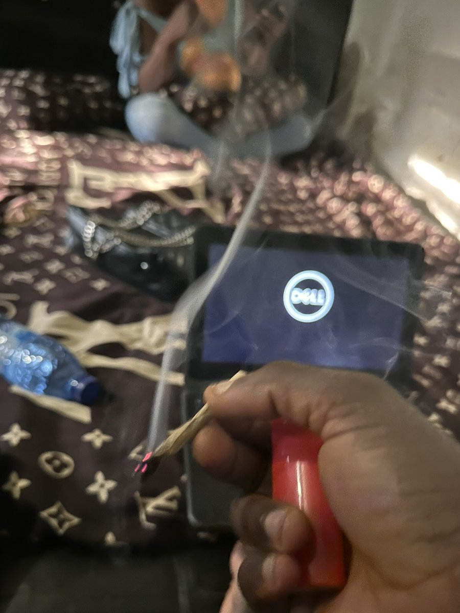 CEDA 🥀 🍃 tweet media