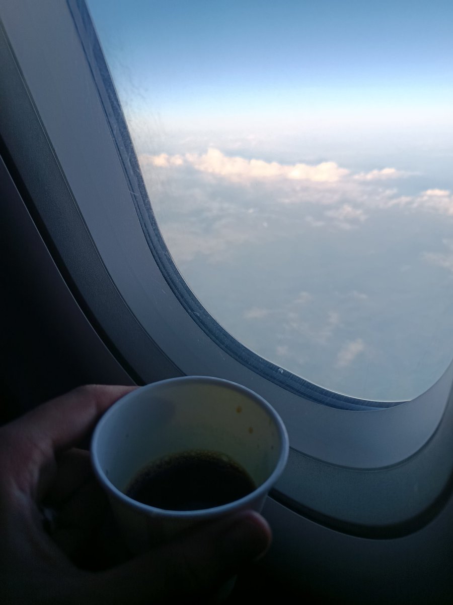 diaxjonatan's tweet photo. A vista é surreal https://t.co/Sq438zITfl