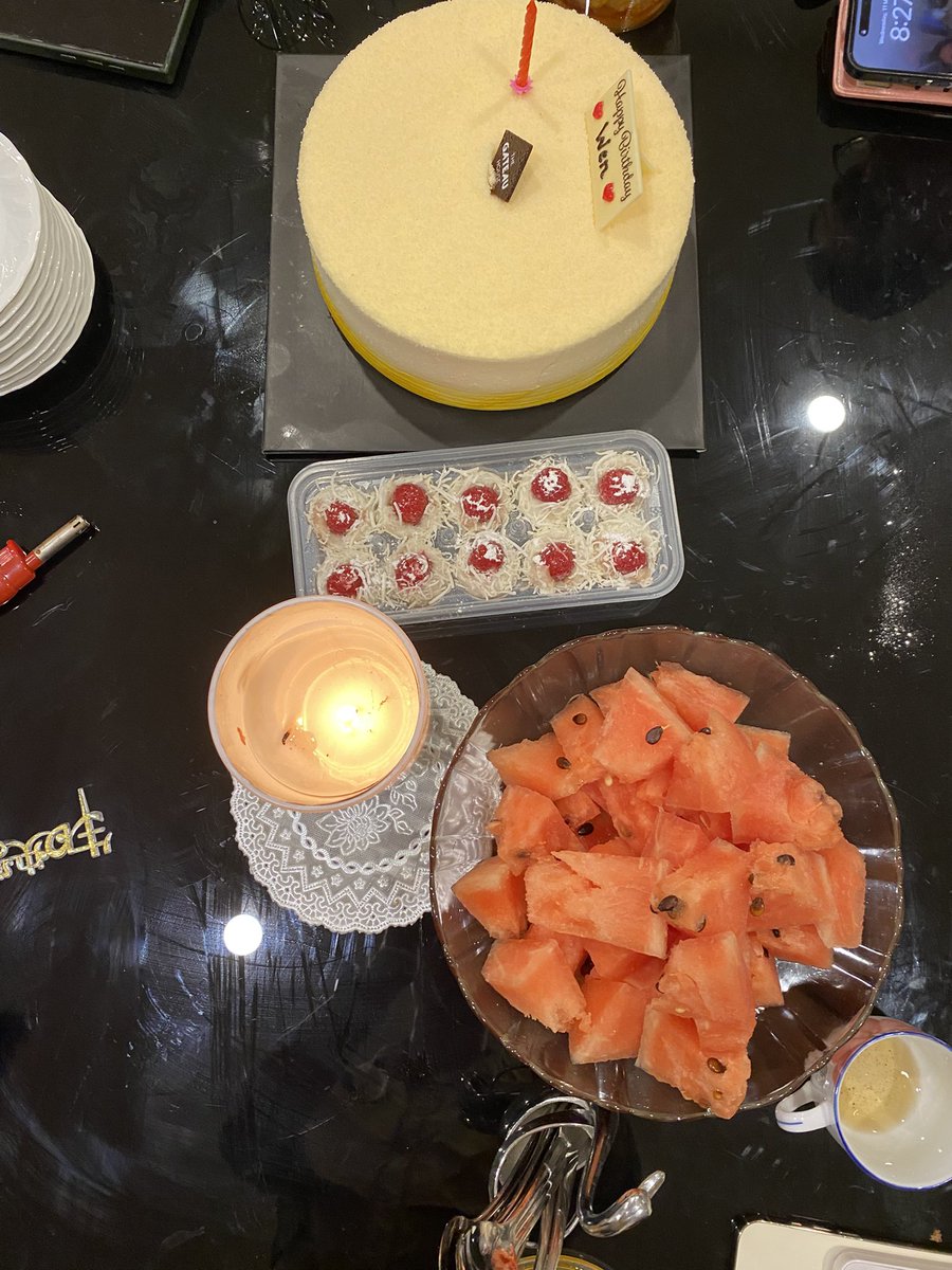 如今你觉得大风暴不可思议，将来你必看见威胁你的敌人在夜里灭尽。如今你只注意到损失，将来你必明白他为何打击那捆绑你的罪恶。如今你因风啸雷鸣而畏缩，将来你必知道他如何击退那灭绝生命的洪水，为你们开辟道路，通往应许的福地。
——皮尔斯