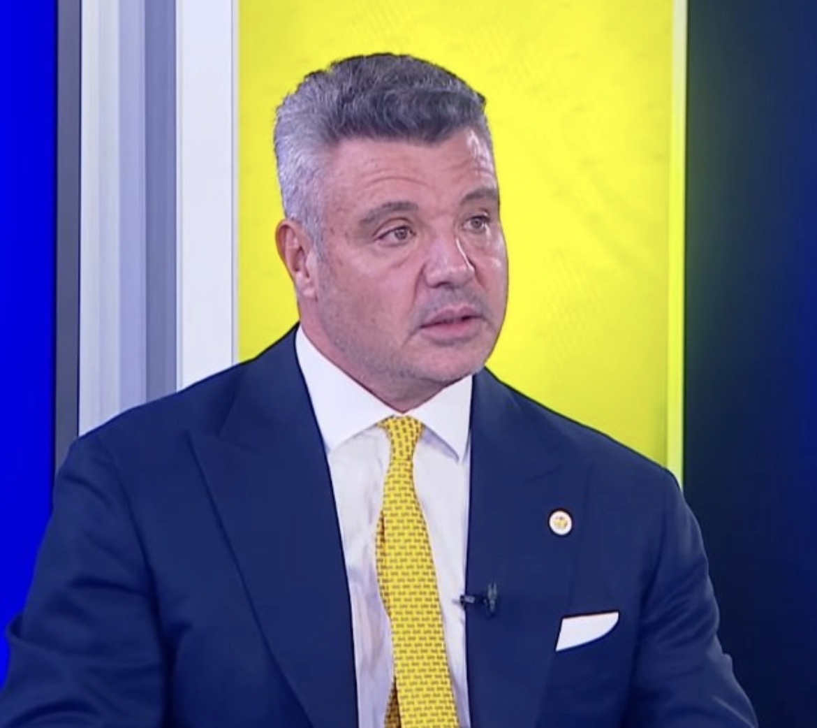 Fener10line tweet media