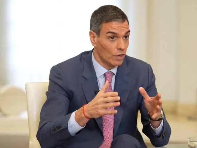 pakco_updates's tweet photo. #Mar12
4. #Spain's PM withdrew its envoy from #Israel and urged for reforms in @UN, urging for an end to veto power in the #UNSC. He said #US & #Russia remain permanent members in the UNSC and instead of resolving conflicts, they're the reason of global instability right now. https://t.co/Ibrejw4zRP