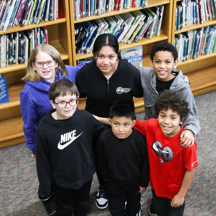 clinton_schools's tweet photo. Bright minds. Big smiles. Endless possibilities.

#CCSDStudents ❤️🖤

📸: FCSB https://t.co/MyfOSkUJ4c