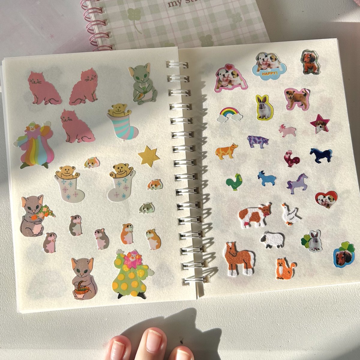 emily 🌱 tweet media